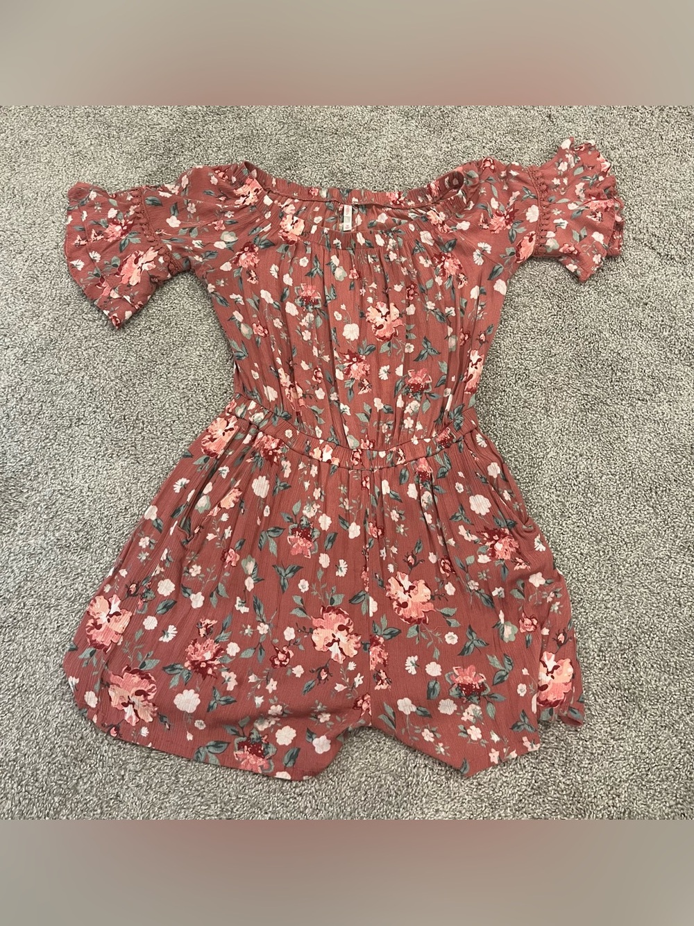 Xhilaration Mauve Floral Off-Shoulder Romper